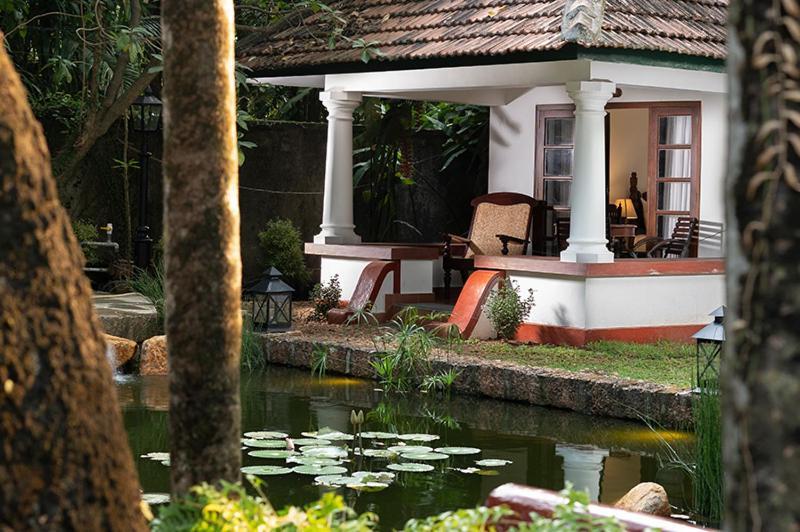 Mai House Heritage Hotel Kocsín Kültér fotó
